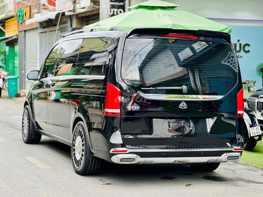 Mercedes Benz  V250 Up full maybach model 2022. Mua bán Ô tô tại Quận 8 Tp Hồ Chí Minh được đăng bởi Hồng Phúc hình 1