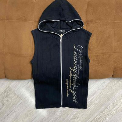 Y2K Gile Jacket. Mua bán Quần áo tại Quận Ngũ Hành Sơn Đà Nẵng được đăng bởi Bạch Lê Hoàng