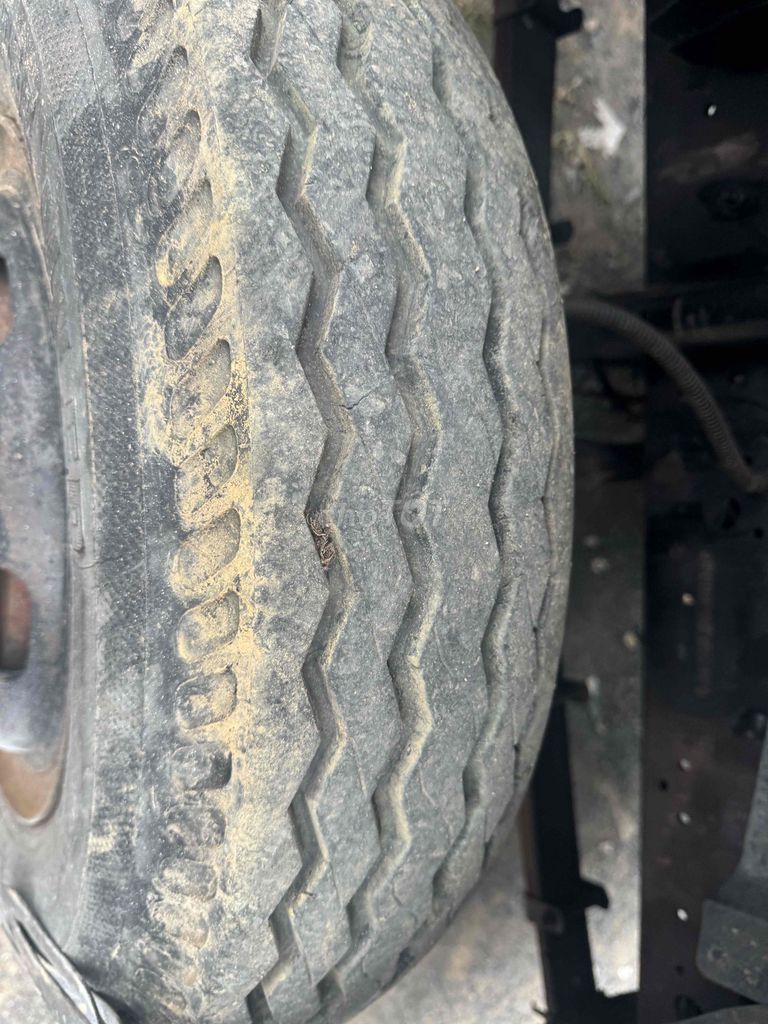 veam 1.9 Tấn đời 2015 Thùng kín 4m3 xe có máy lanh. Mua bán Xe tải, xe ben tại Thành phố Dĩ An Bình Dương được đăng bởi Mr Công xe tải cũ hình 14