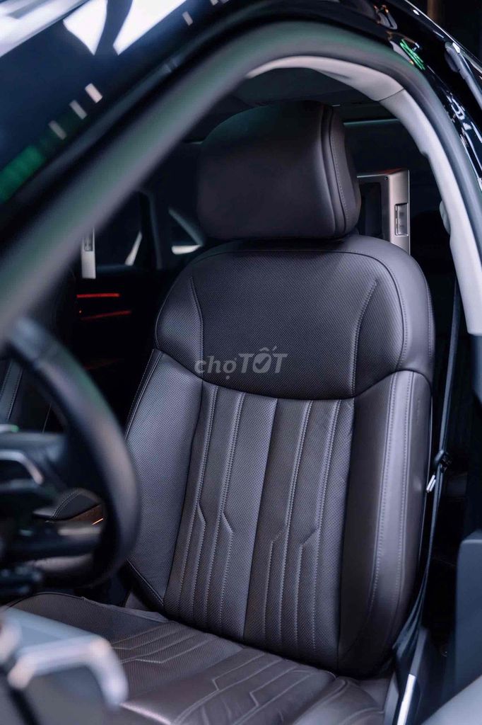 Audi A8L 2022 55 TFSi quattro. Mua bán Ô tô tại Quận Tân Bình Tp Hồ Chí Minh được đăng bởi GREENWAY AUTO hình 7