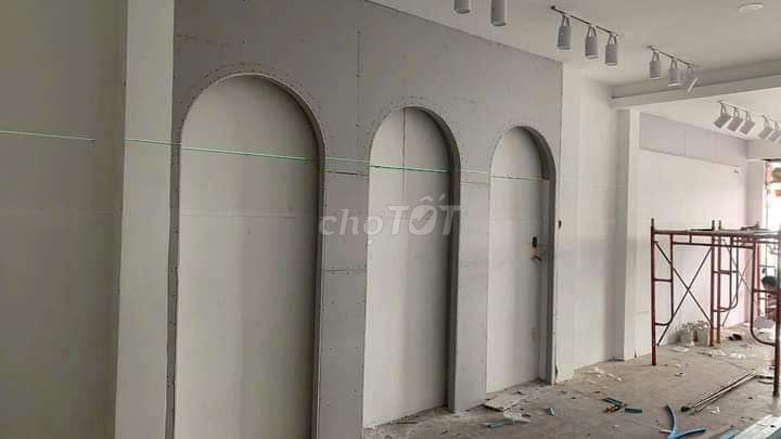 Nhận thi công trần và vách ngăn thạch cao giá rẻ. Dịch vụ tại Quận Tân Phú Tp Hồ Chí Minh được đăng bởi thạch cao bình dân hình 2