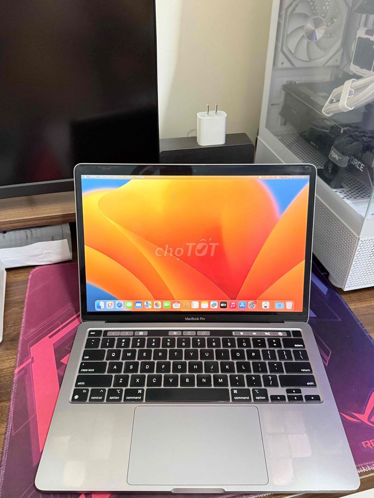 Macbook Pro M1 Touchbar M1-16GB-1TB. Mua bán Laptop tại Quận Thanh Khê Đà Nẵng được đăng bởi Pong hình 1