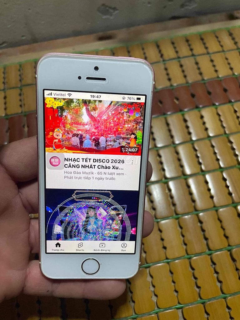 Apple iPhone SE 16GB Hồng. Mua bán Điện thoại tại Thành phố Thủ Đức Tp Hồ Chí Minh được đăng bởi Văn Tiến  hình 1