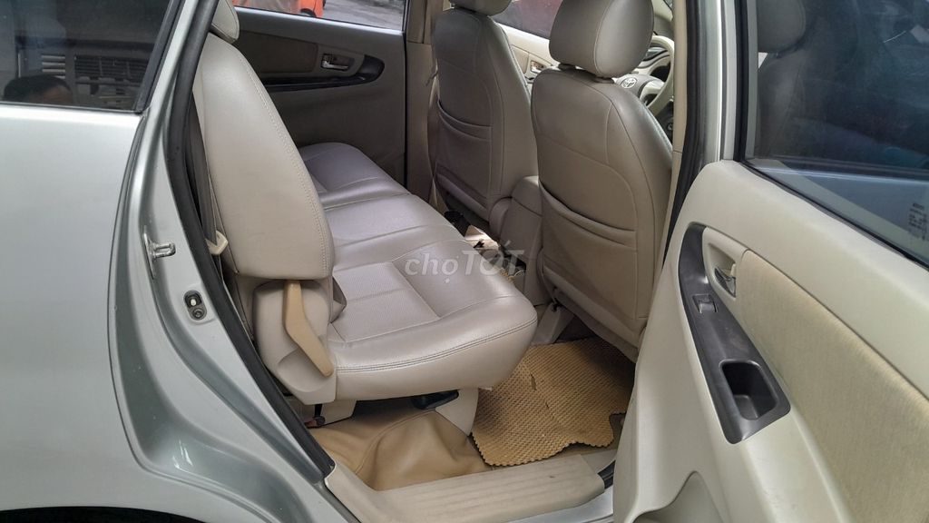 Toyota Innova 2015 E - 110000 km. Mua bán Ô tô tại Quận Hà Đông Hà Nội được đăng bởi Vu Minh hình 8