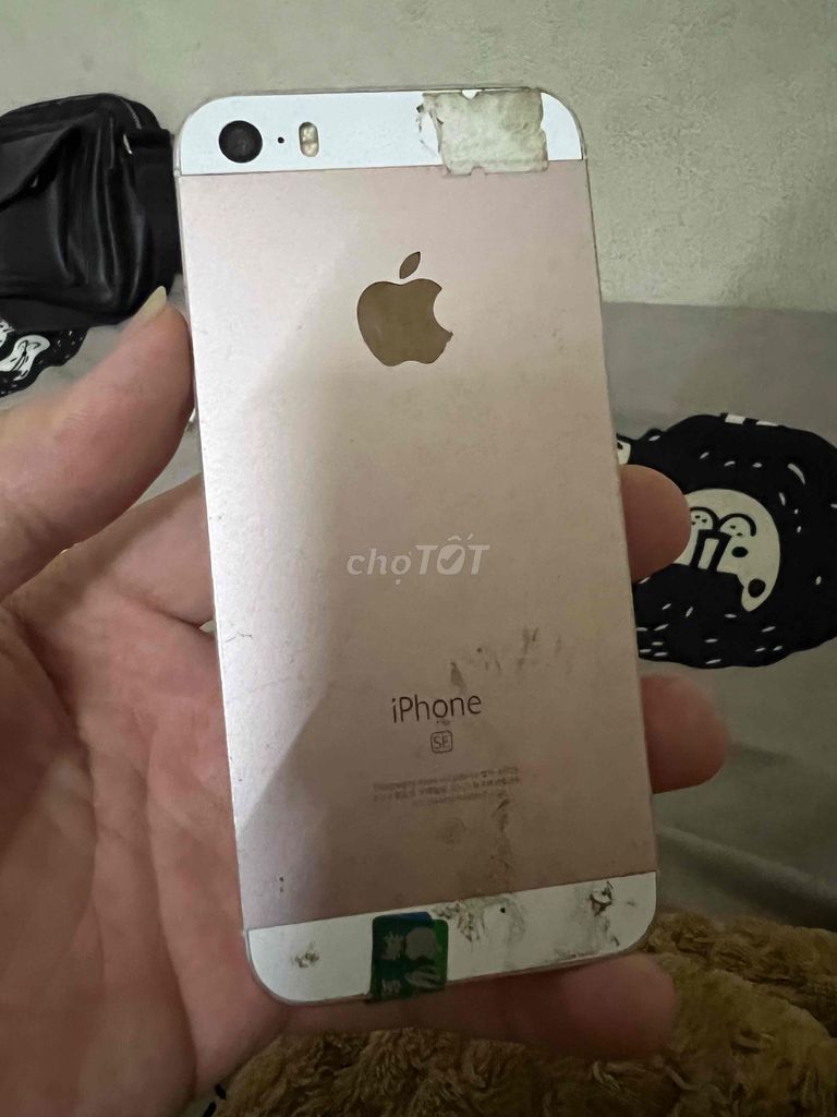 Apple iPhone SE 16gb. Mua bán Điện thoại tại Huyện Hoài Đức Hà Nội được đăng bởi Duck Duck hình 1
