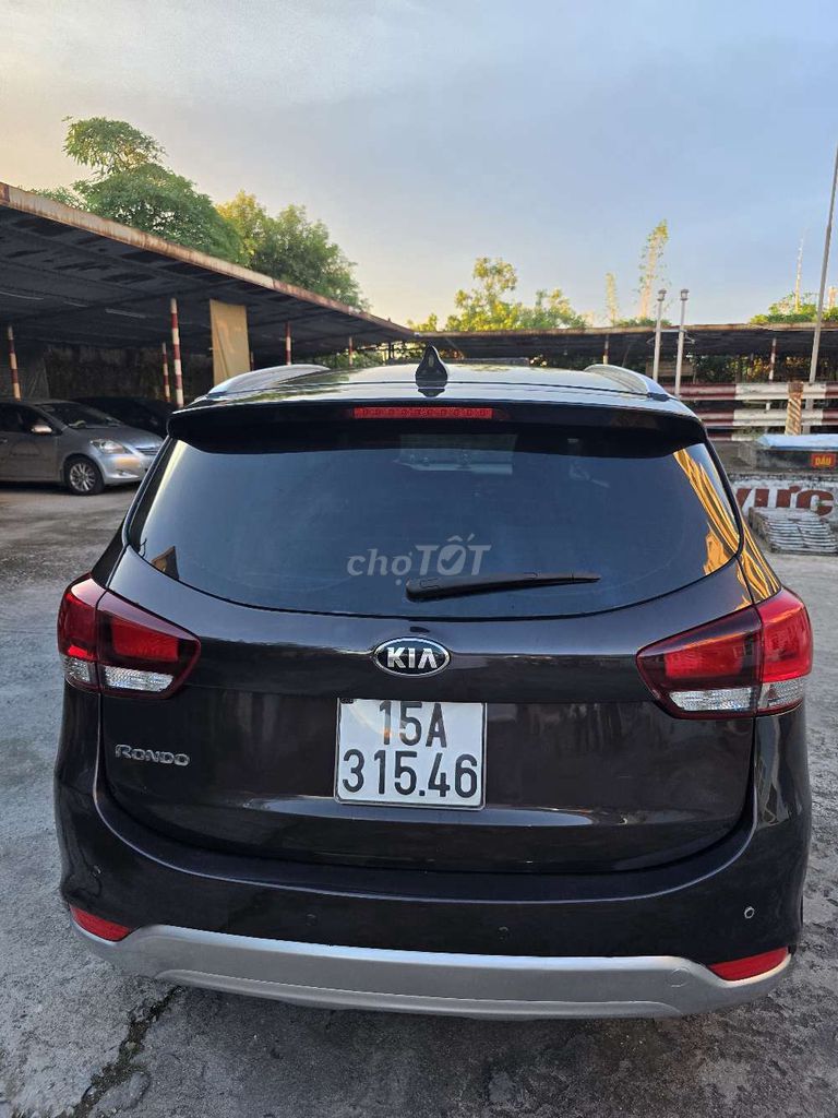 Chính chủ Rondo 2017 2.0 GMT. Mua bán Ô tô tại Quận Kiến An Hải Phòng được đăng bởi Phạm tùng lâm hình 2