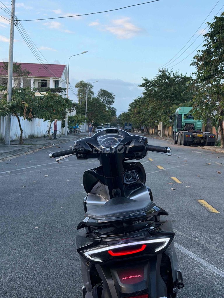 Honda Vision 2022 Đen Bạc. Mua bán Xe máy tại Quận Thanh Khê Đà Nẵng được đăng bởi Ku Tý hình 4