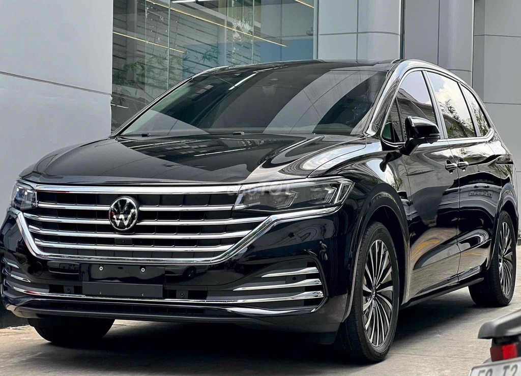 Volkswagen Viloran 2025 Luxury. Mua bán Ô tô tại Thành phố Thủ Đức Tp Hồ Chí Minh được đăng bởi Nguyễn Hưng hình 5