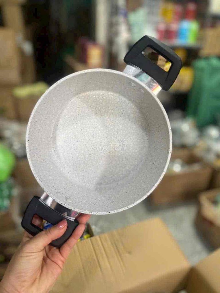 Nồi chống dính Nutifood vân đá 20cm xanh lá. Mua bán Dụng cụ nhà bếp tại Quận Hải Châu Đà Nẵng được đăng bởi Đồ Gia Dụng Linh Linh hình 1