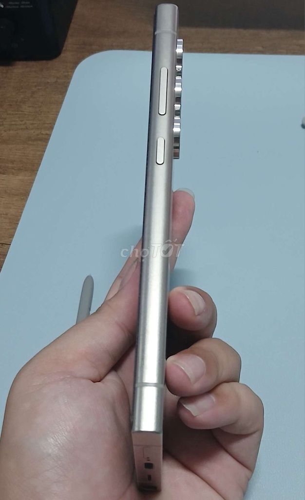 Samsung Galaxy S24 Ultra Bạc. Mua bán Điện thoại tại Thành phố Cà Mau Cà Mau được đăng bởi Gia Phu hình 1