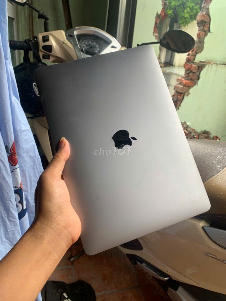 Apple Macbook Pro M1. Mua bán Laptop tại Huyện Quế Võ Bắc Ninh được đăng bởi Luân hình 1