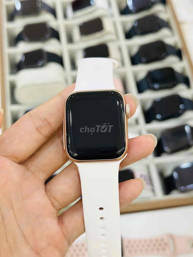 Apple Watch SE 40MM HỒNG ADD ESIM ĐỘC LẬP FULLBOX