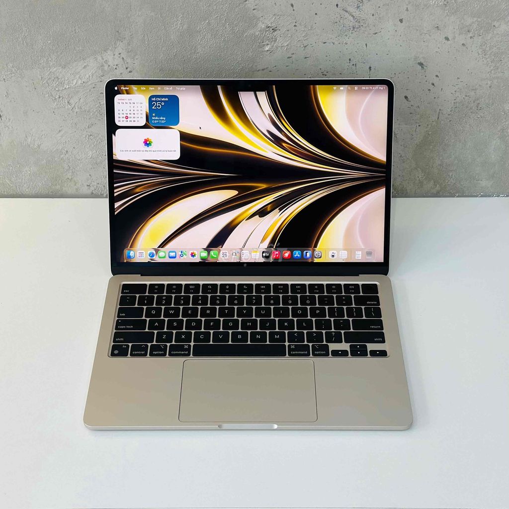 Thu khách MacBook Air M3 13 inch 8/256GB Like New. Mua bán Laptop tại Quận 10 Tp Hồ Chí Minh được đăng bởi Nguyễn Quang Huy hình 1