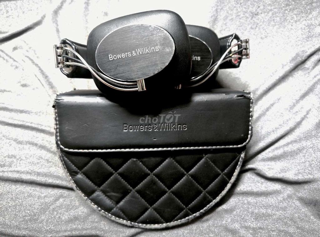 Huyền thoại tai Bluetooth Anh B&W P7 Audiophile. Mua bán Tivi, Âm thanh tại Quận 6 Tp Hồ Chí Minh được đăng bởi Quốc Huy hình 1