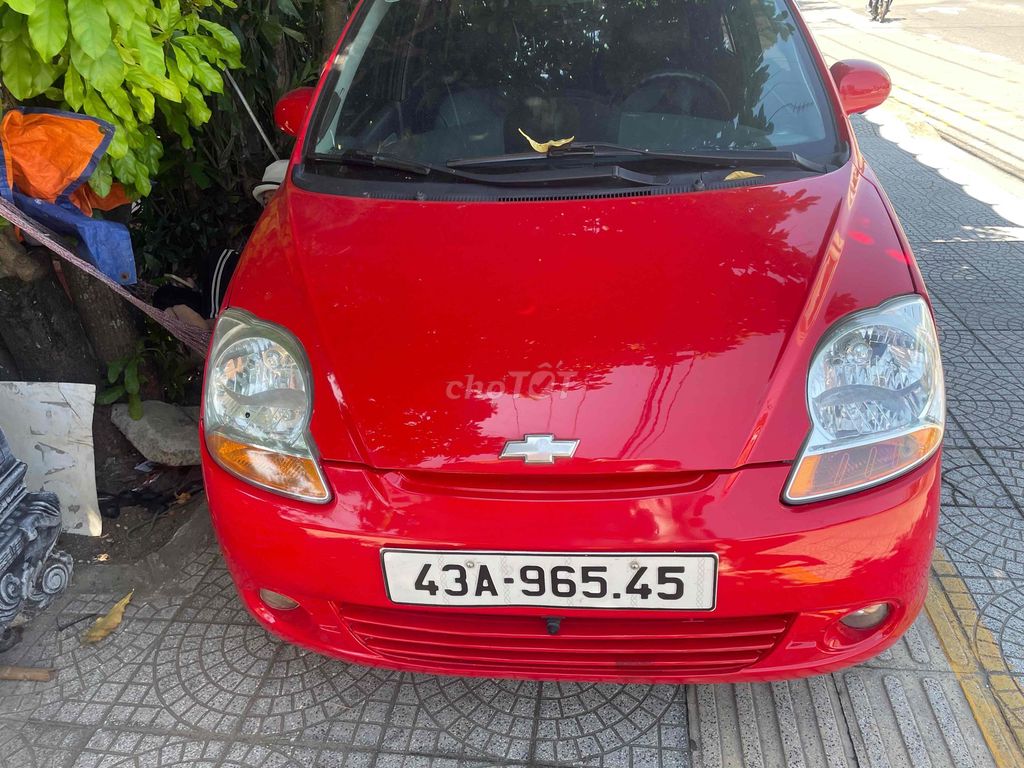 Chevrolet Spark 2009 красный автомат