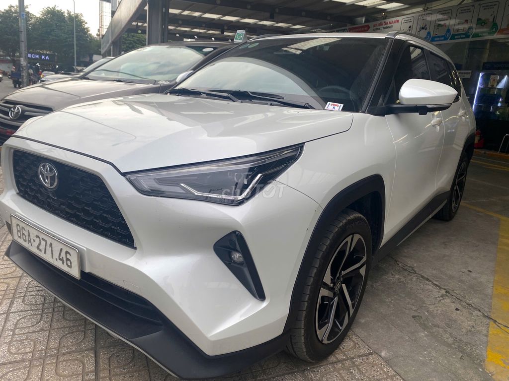 Toyota Yaris Cross 2024 lướt 10k km, gia đình 1chủ