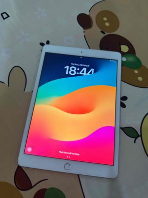 IPAD GEN 7 WIFI 128GB + KEYBOARD. Mua bán Máy tính bảng tại Quận 3 Tp Hồ Chí Minh được đăng bởi Đỗ Định Anh