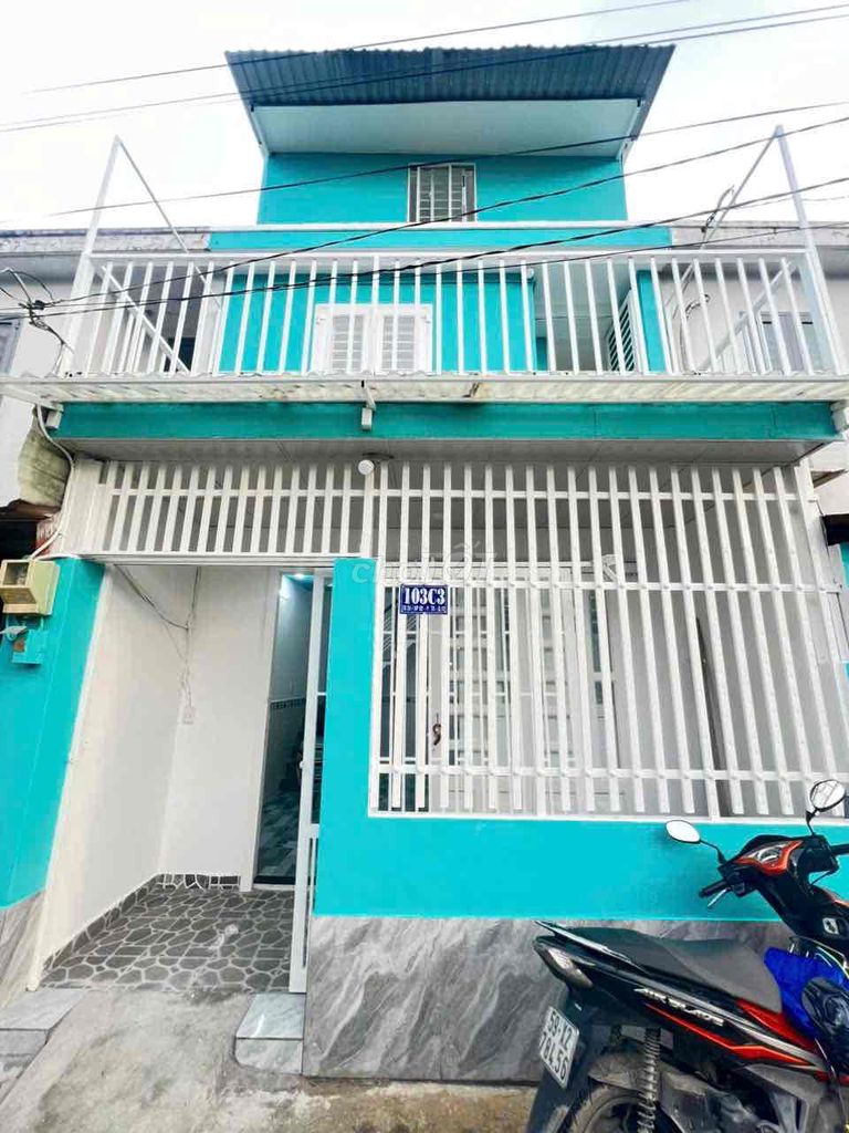 nhà ngay chợ thạnh xuân . 4.5mx 7m . 3PN . 2 tầng
