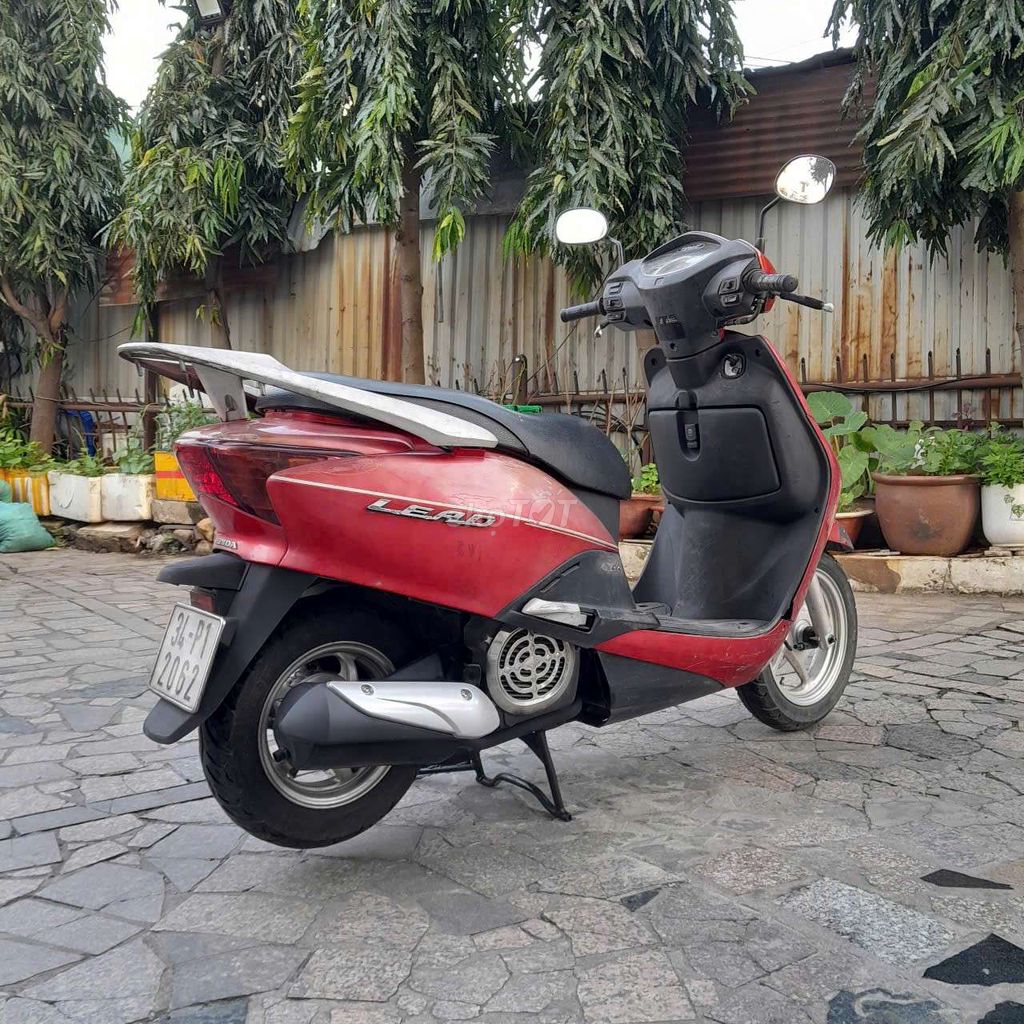 Xe Honda lead fi. Mua bán Xe máy tại Quận 7 Tp Hồ Chí Minh được đăng bởi trình minh sơn hình 4