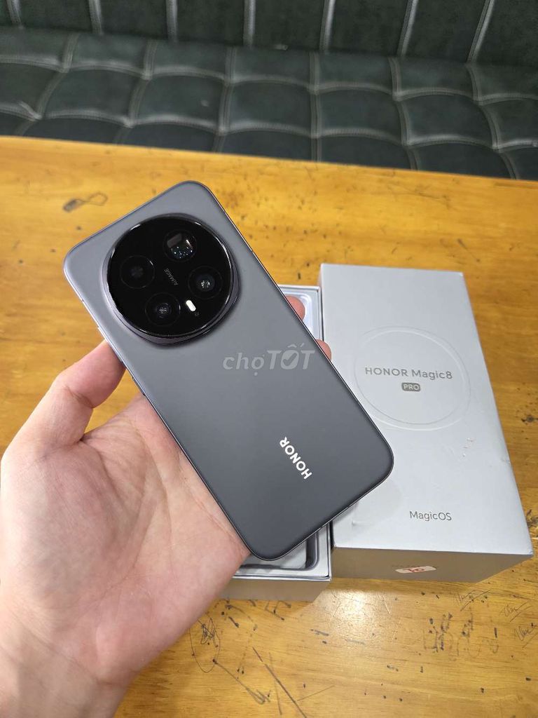 Honor Magic 8 Pro 512GB Đen Likenew. Mua bán Điện thoại tại Thành phố Buôn Ma Thuột Đắk Lắk được đăng bởi Định Phone47 hình 1