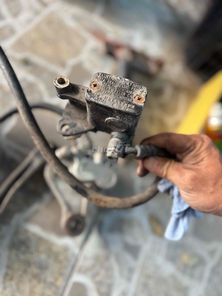 phụ tùng xe ga tháo xe. Mua bán Phụ tùng xe tại Quận Hải Châu Đà Nẵng được đăng bởi thu mua xe máy cũ tận nhà giá cao hình 2