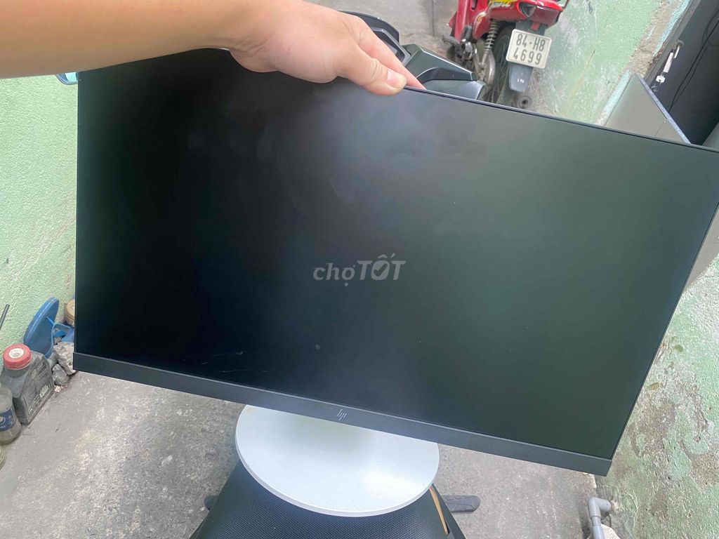 màn hình hp24” full viền sọc