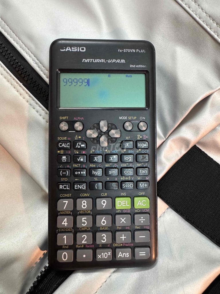 máy tính casio đen 570