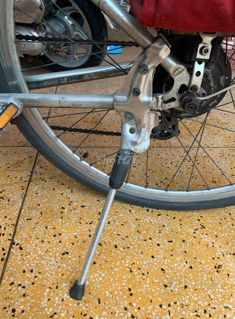 XE ĐAP ĐỊA HÌNH GIANT ĐIỆN KHUNG NHÔM VÀNH 700C.35. Mua bán Xe điện tại Quận 10 Tp Hồ Chí Minh được đăng bởi LUAN NGUYEN DINH hình 20