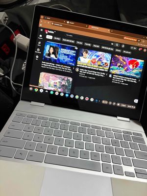Google Pixelbook Bạc 98%
