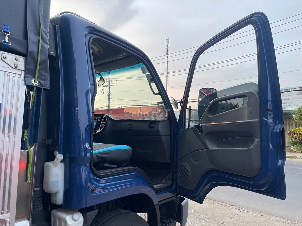 Hyundai New Mighty 110S 2018 thùng cực đẹp. Mua bán Xe tải, xe ben tại Huyện Tân Phú Đồng Nai được đăng bởi Salon AUTO THÀNH TRUNG Đồng Nai hình 9