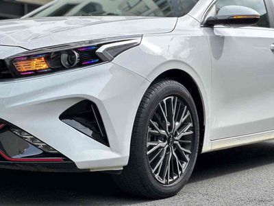 Kia K3 2022 Màu Trắng, Số Tự Động, Sedan. Mua bán Ô tô tại Thành phố Dĩ An Bình Dương được đăng bởi hợi