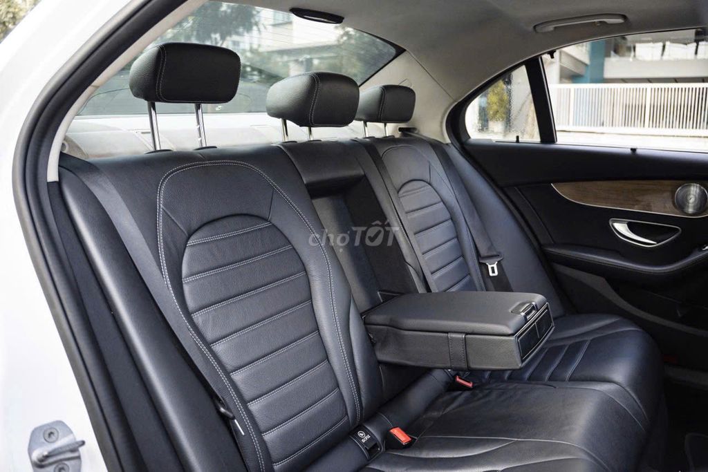 Mercedes Benz C250 Exclusive 2018. Mua bán Ô tô tại Quận 1 Tp Hồ Chí Minh được đăng bởi Thái LA Auto hình 11