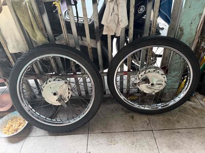 Cặp bánh đùm Wave S 100