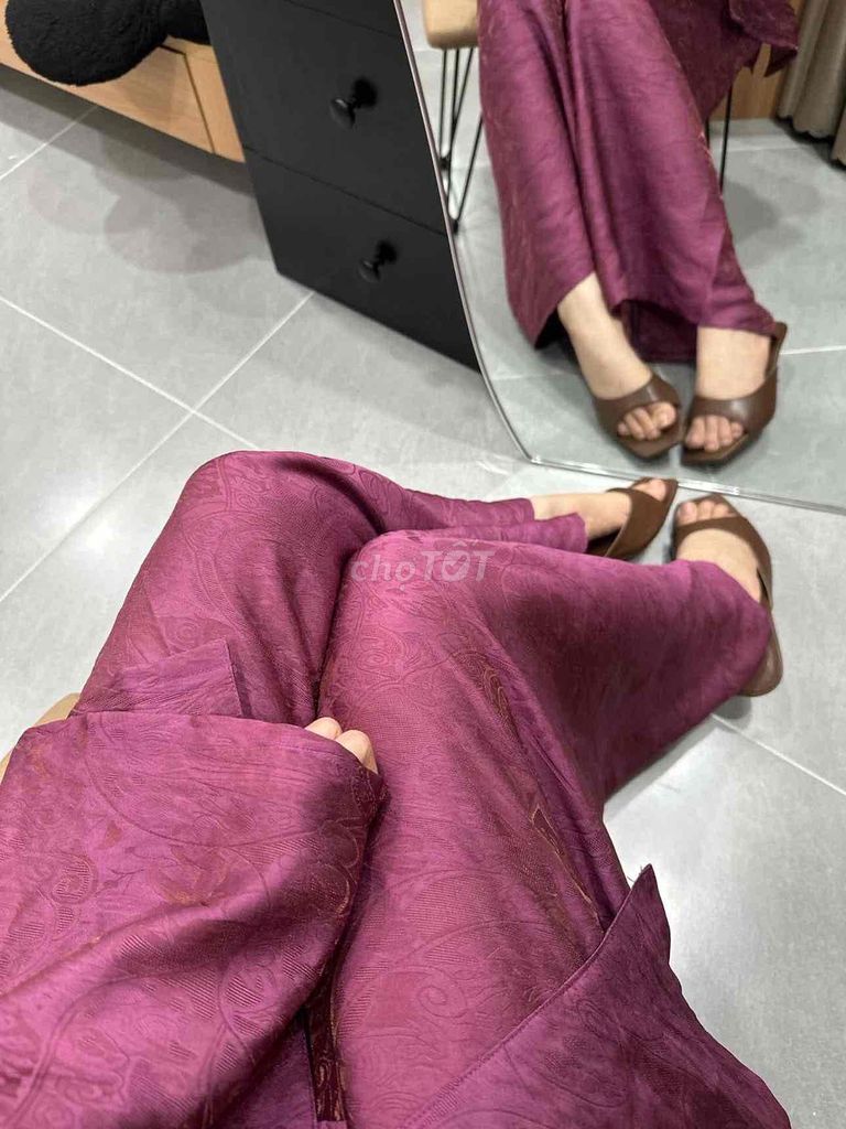 Pháp phục Nữ XieXie Closet S-M Tím. Mua bán Quần áo tại Huyện Bình Đại Bến Tre được đăng bởi lê thị như quỳnh hình 1