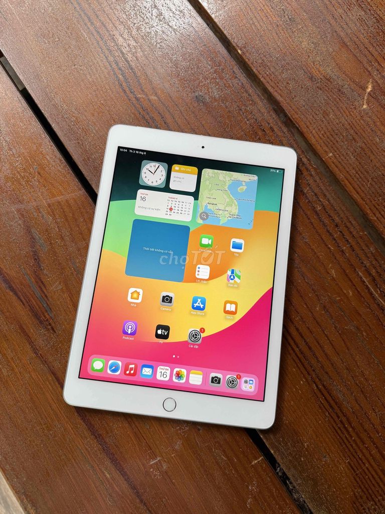Apple iPad Gen 6 Lắp sim Bạc. Mua bán Máy tính bảng tại Thành phố Buôn Ma Thuột Đắk Lắk được đăng bởi Phạm Phương hình 1