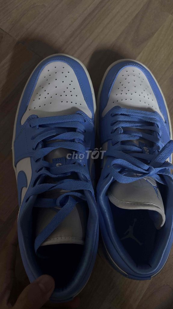 Nike Jordan Unc size 42. Mua bán Giày dép tại Huyện Bình Chánh Tp Hồ Chí Minh được đăng bởi Đức Trí hình 1