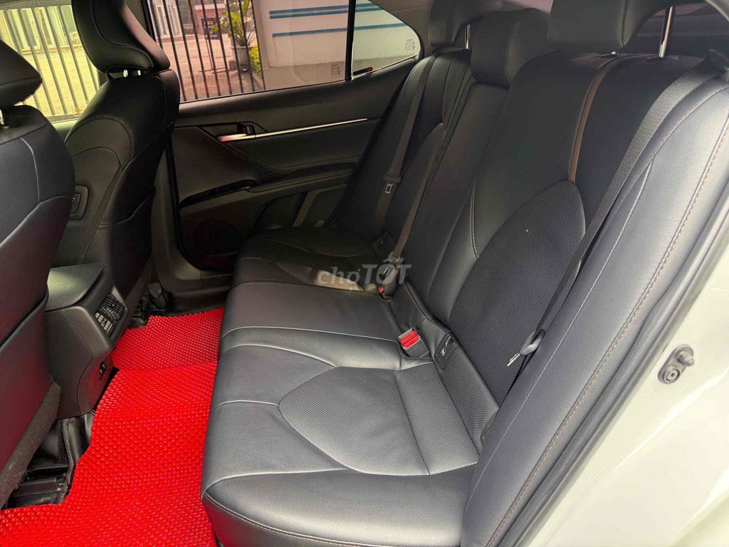 Toyota Camry 2021 2.0G 56000 km. Mua bán Ô tô tại Quận Cầu Giấy Hà Nội được đăng bởi Cao Quý hình 14