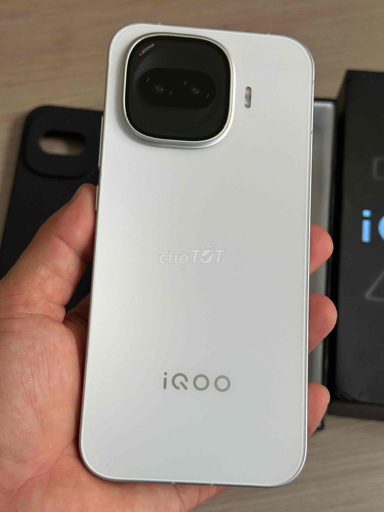 Vivo iQOO Z11 Turbo 5G 12/256GB. Mua bán Điện thoại tại Quận 12 Tp Hồ Chí Minh được đăng bởi Hải Thịnh Phát hình 1