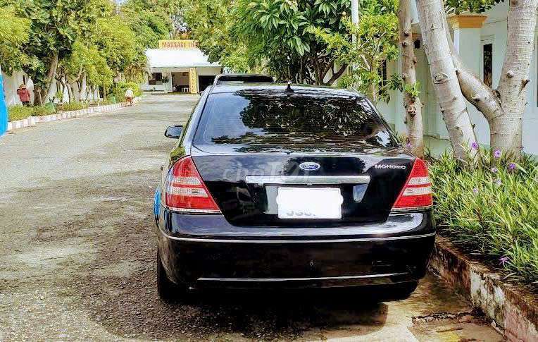 Ford Mondeo 2004 2.0 AT form mới