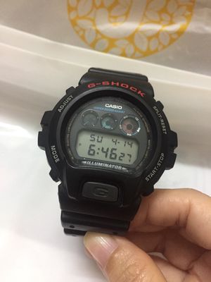 Đồng hồ Casio G-Shock DW 6900.
