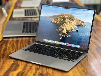 ✅MacBook Air 13.6 inch "Tai Thỏ" Chip M2 SpaceGray. Mua bán Laptop tại Quận Hải Châu Đà Nẵng được đăng bởi Việt Lê