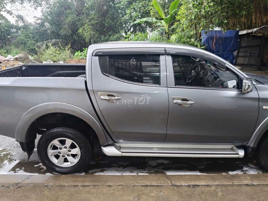 Mitsubishi Triton 2018 Xám 137.000 km. Mua bán Ô tô tại Thành phố Thủ Đức Tp Hồ Chí Minh được đăng bởi Thao Nguyen hình 1