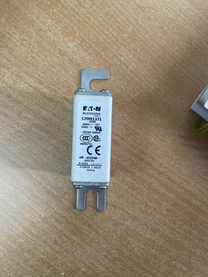 Cầu chì cắt nhanh 250A 170M1371. Mua bán Đồ chuyên dụng, Giống nuôi trồng tại Quận Thanh Xuân Hà Nội được đăng bởi Lan Anh