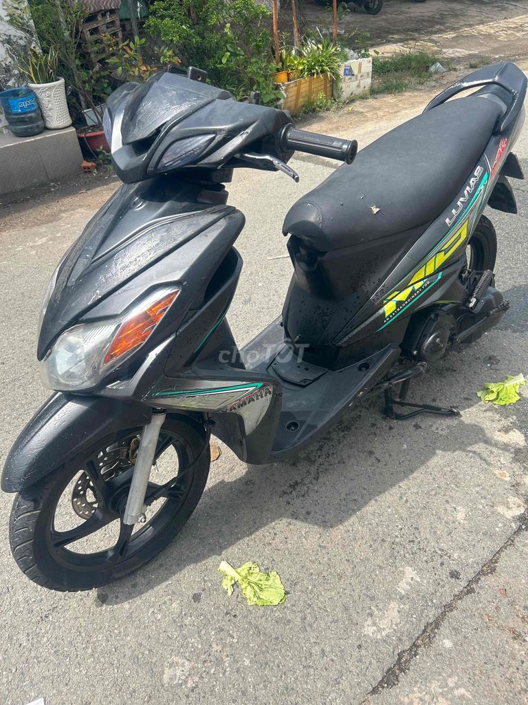 Yamaha Luvias с городским номером, тихий и исправный мотор, документы есть