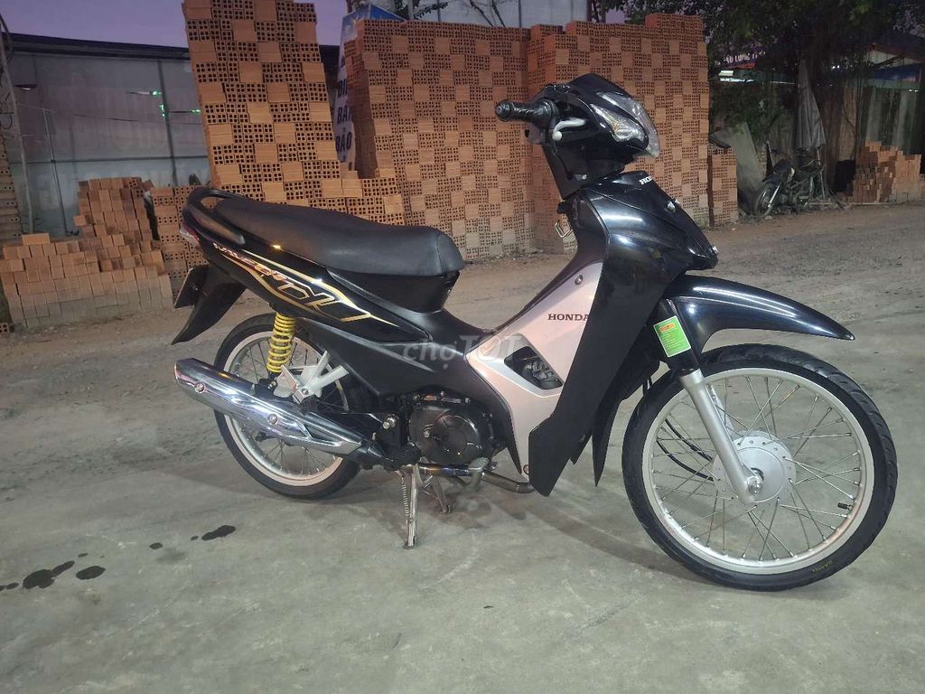 Honda wave 110.bs 62 đk 2022. Càvet kèm cccd chủ