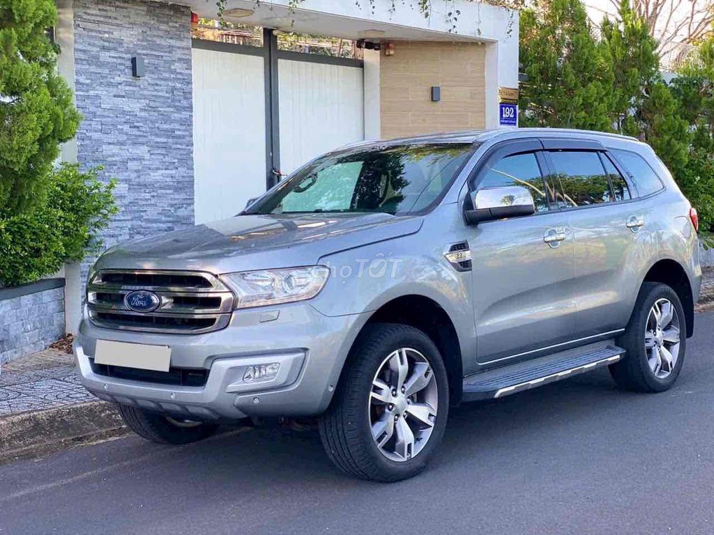 Ford Everest Titanium 2.2L 2016 dk 2017 xe 1 chủ. Mua bán Ô tô tại Quận Gò Vấp Tp Hồ Chí Minh được đăng bởi ANH KIET AUTO hình 1
