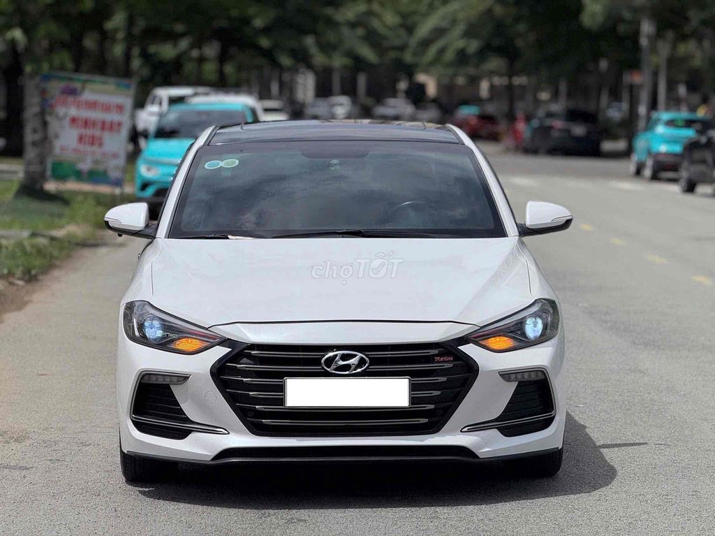 Hyundai Elantra 2018 Sport 1.6 AT - 53000 km. Mua bán Ô tô tại Thành phố Biên Hòa Đồng Nai được đăng bởi lê văn thắng hình 1