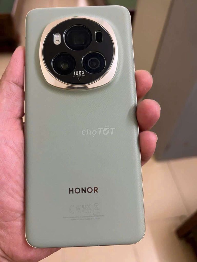Honor Magic 6 Pro Xanh lá. Mua bán Điện thoại tại Quận Thanh Xuân Hà Nội được đăng bởi Tien hình 1