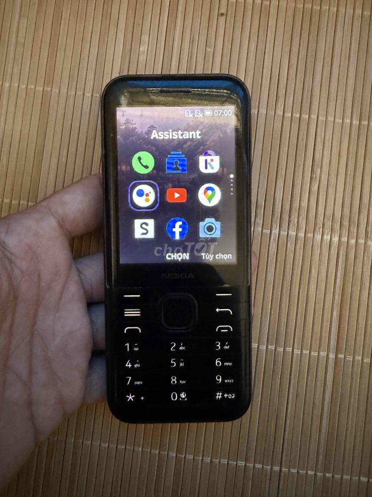 Nokia 8000 4G, phát Wifi dư k dùng cần bán có fix. Mua bán Điện thoại tại Quận Hải Châu Đà Nẵng được đăng bởi P Thảo hình 3