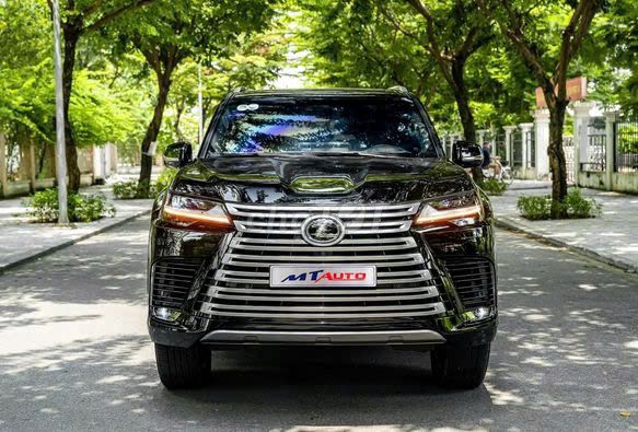 Lexus LX600 Urban 07 chỗ Sx 2023 lướt